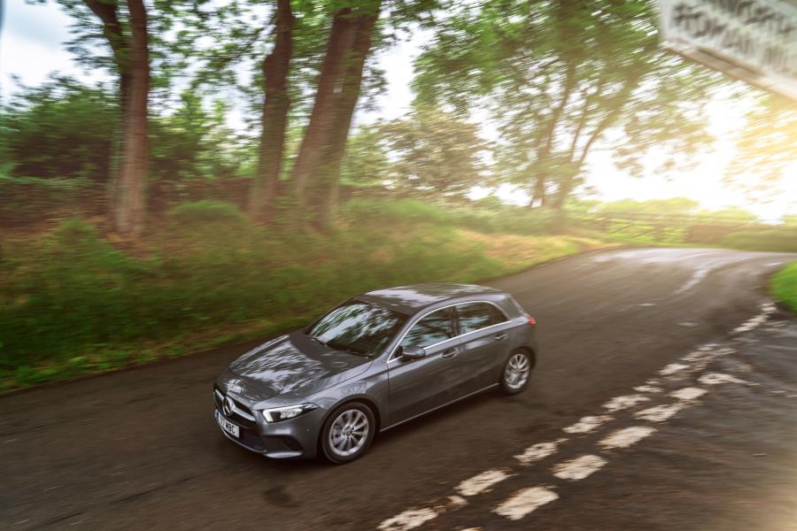  Mercedes-Benz A200 Sport (W177) 2018 года  (UK) (фото 21 из 40)